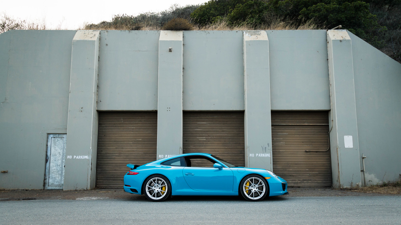 Illustration for article titled The 2017 Porsche 911 Carrera S: Turbos Aren't For Crazy People Anymore